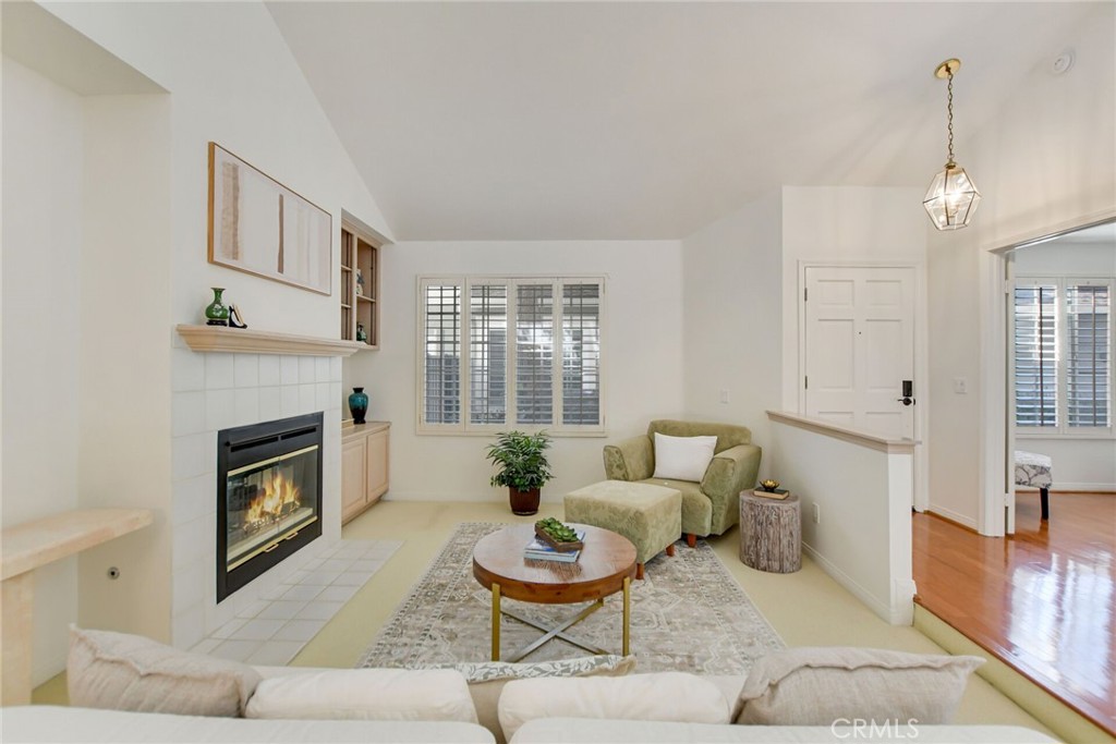 978 Carson Court