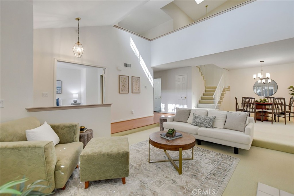 978 Carson Court