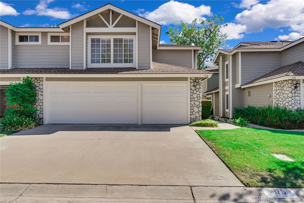 978 Carson Court