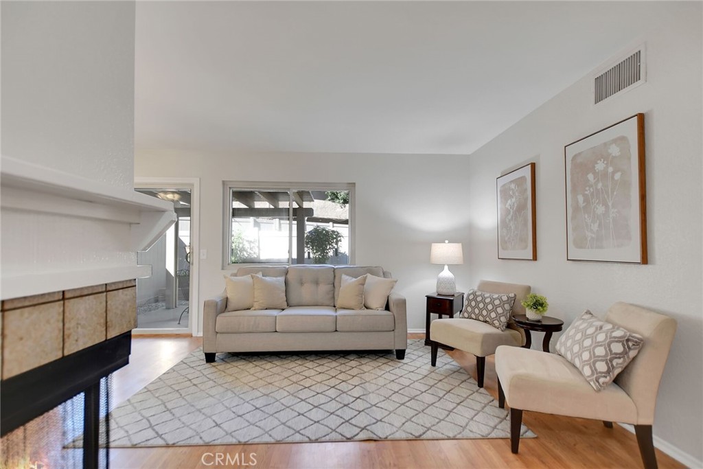 655 W Point O Woods