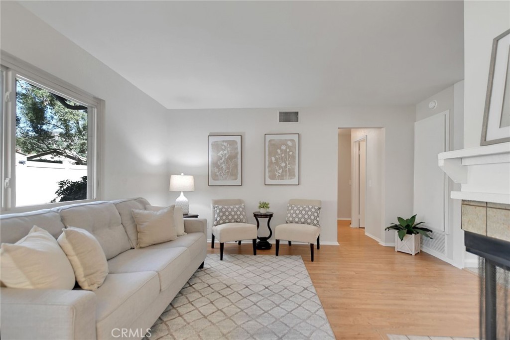 655 W Point O Woods