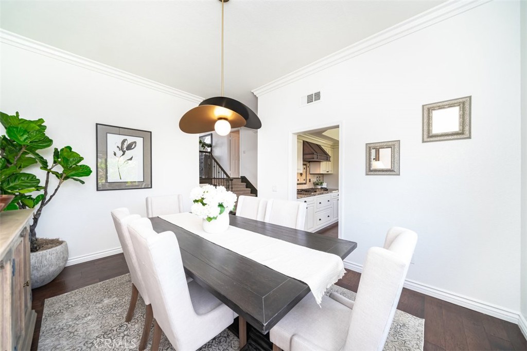 3182 Mockingbird Knolls
