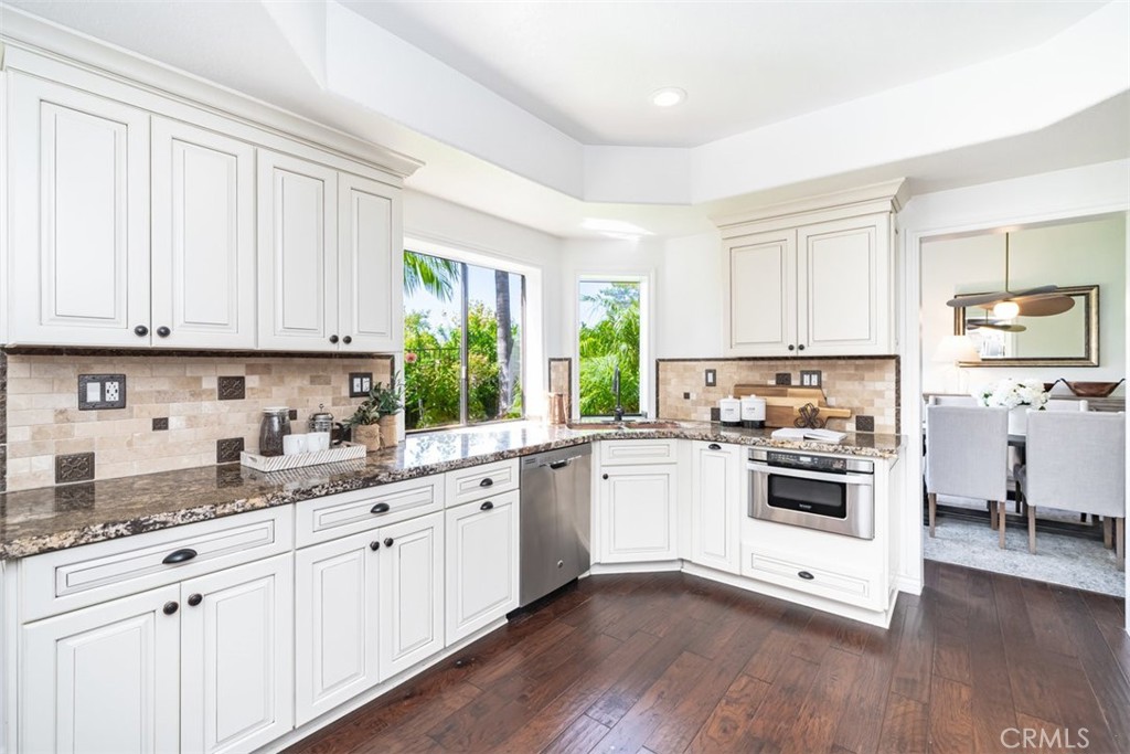 3182 Mockingbird Knolls