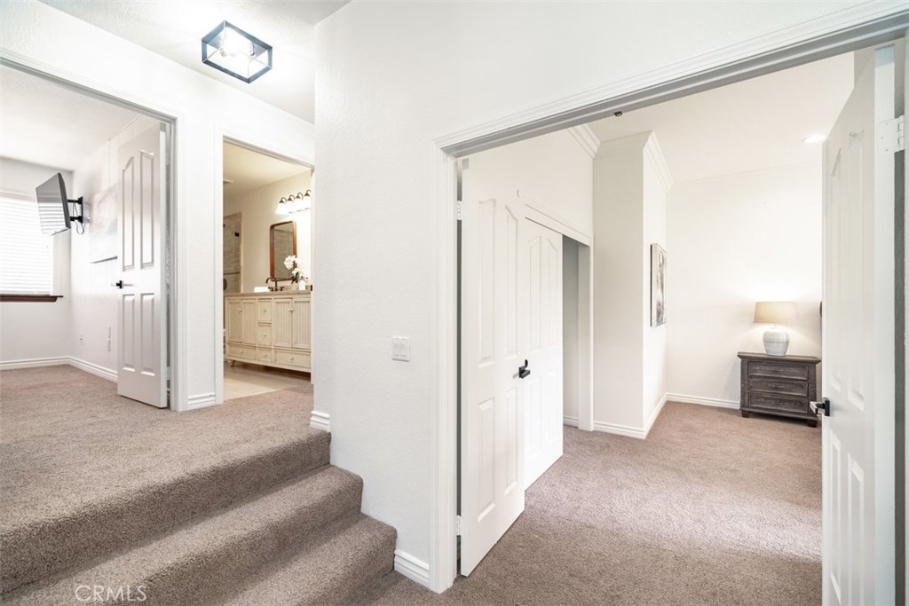 3182 Mockingbird Knolls