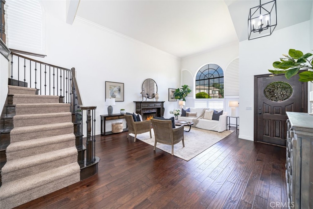 3182 Mockingbird Knolls