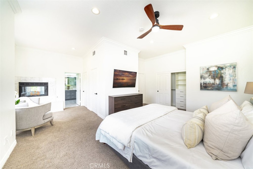 3182 Mockingbird Knolls