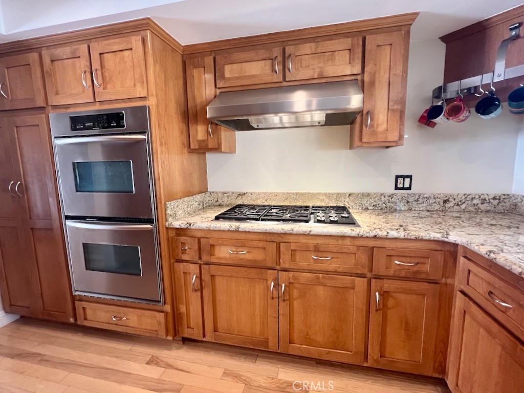 446 E Kendall Street