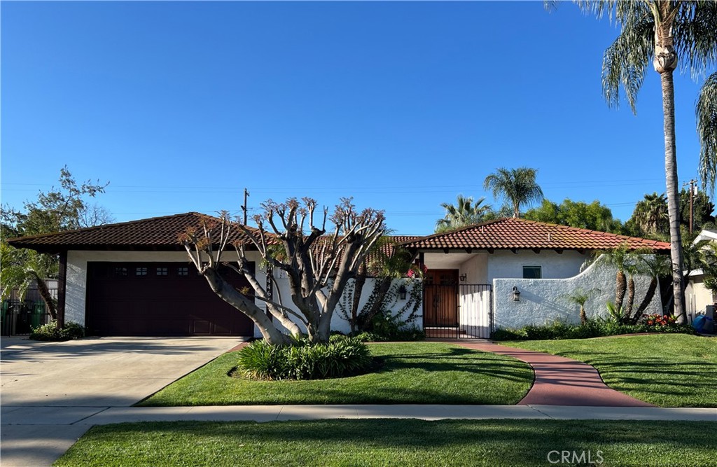 446 E Kendall Street