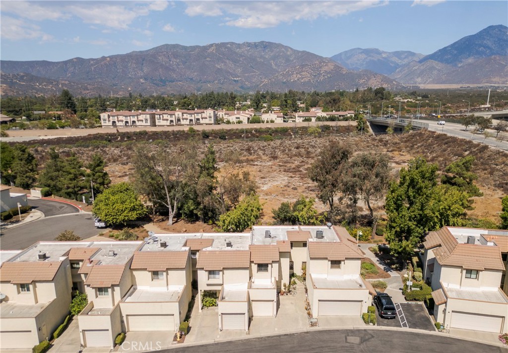 851 Endicott Drive
