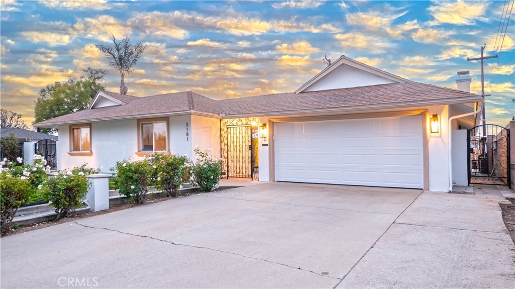 3181 Dawnview Avenue