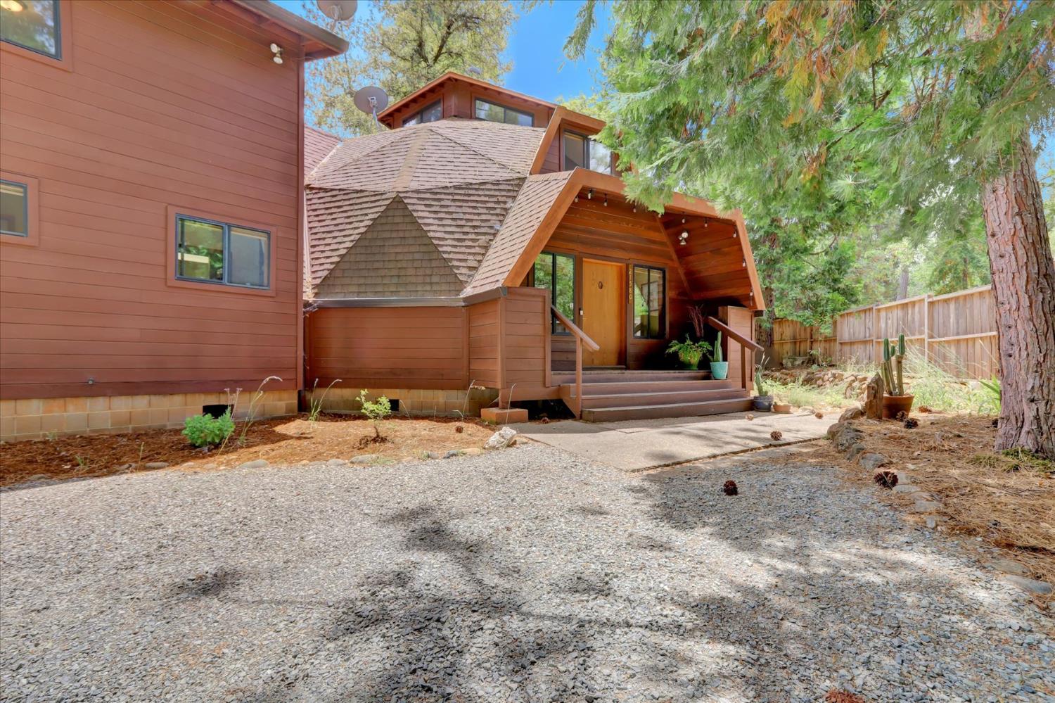 21580 Rambling Road