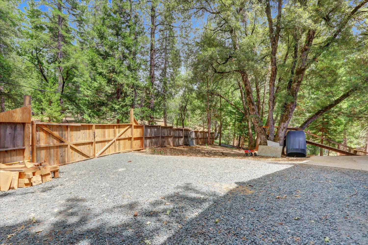 21580 Rambling Road