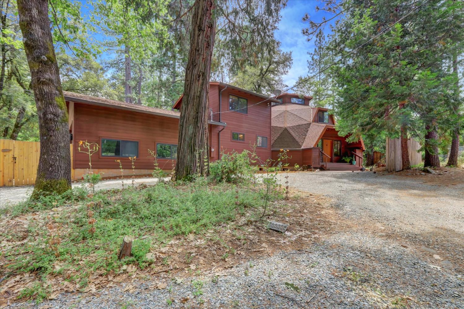 21580 Rambling Road