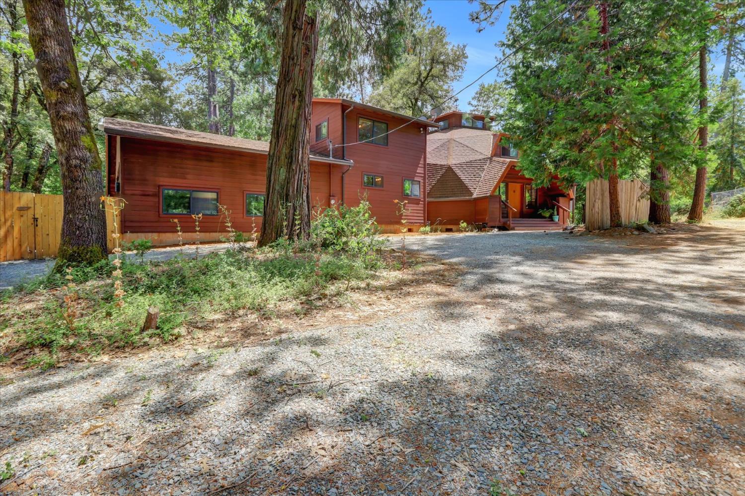 21580 Rambling Road