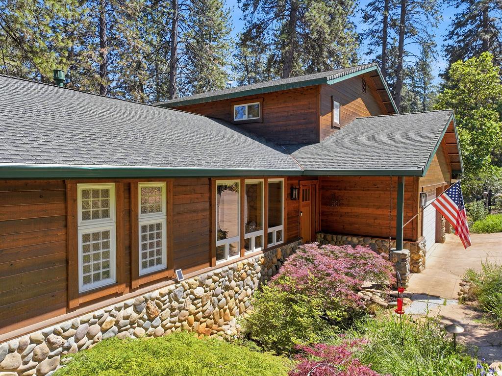 1927 Hidden Ridge Way