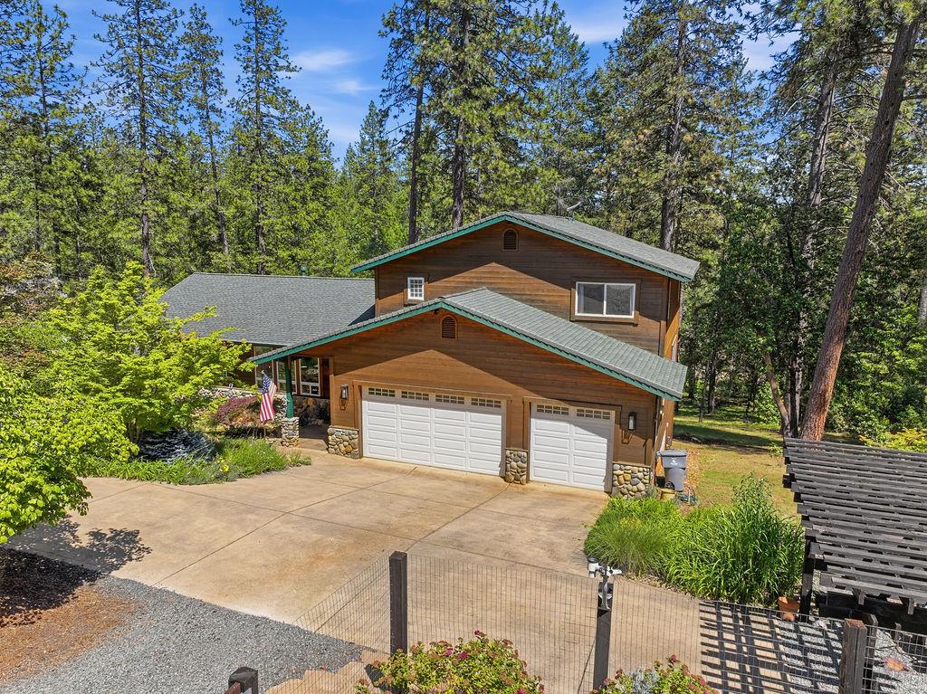1927 Hidden Ridge Way