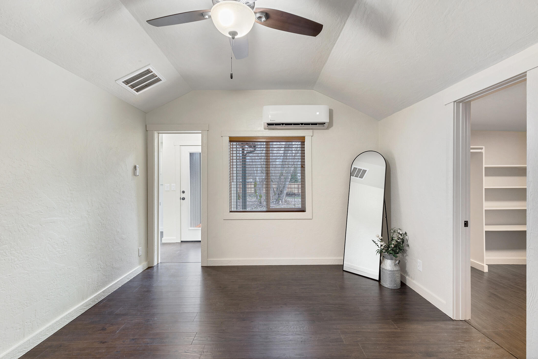 3472 Woodland Park Road