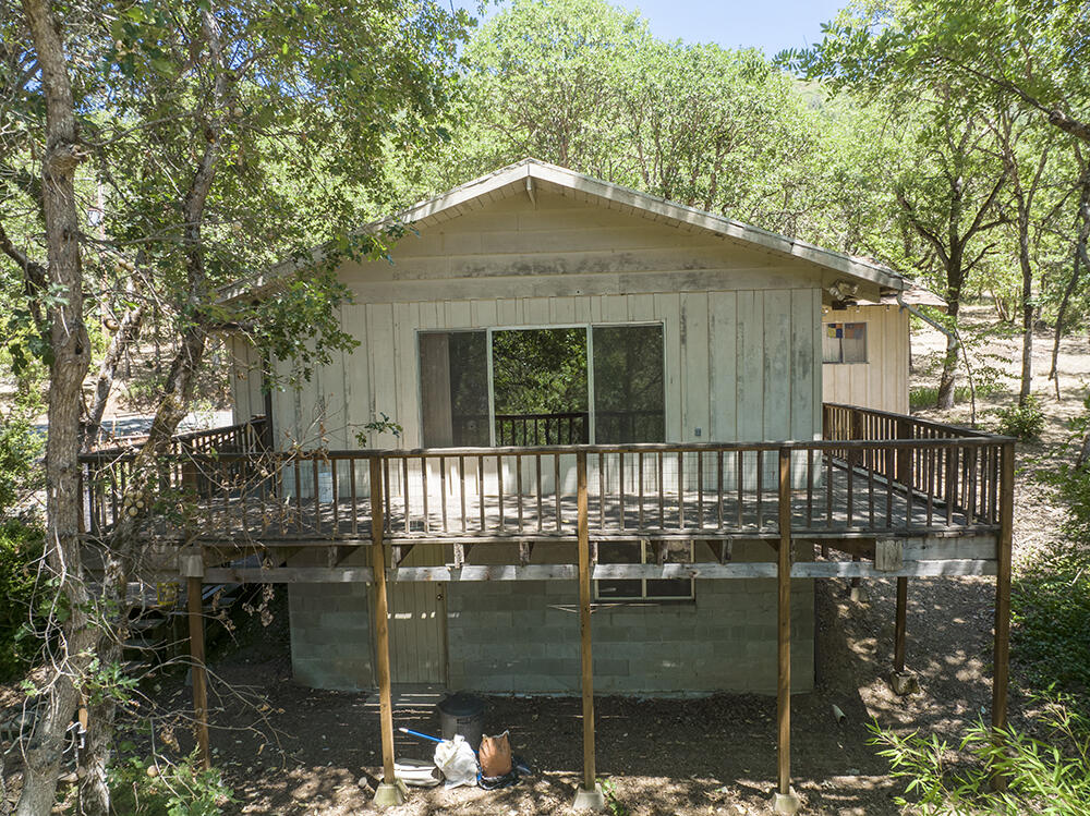 1185 W Jones Creek Road
