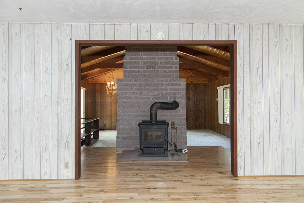 1185 W Jones Creek Road