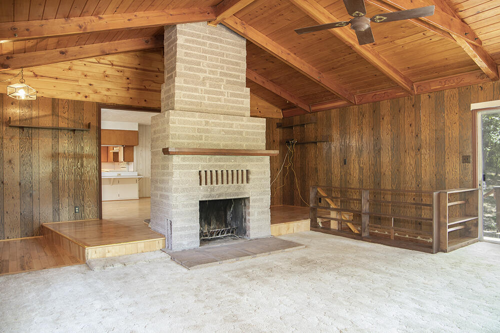 1185 W Jones Creek Road