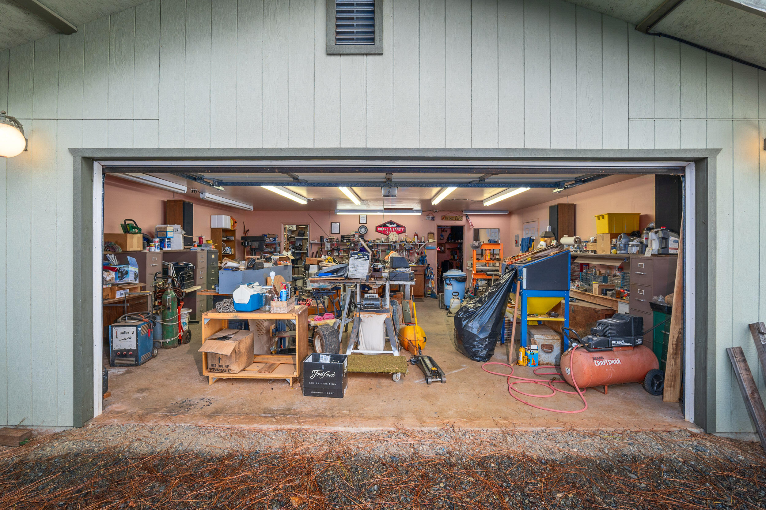 181 Rubin Drive, O'Brien