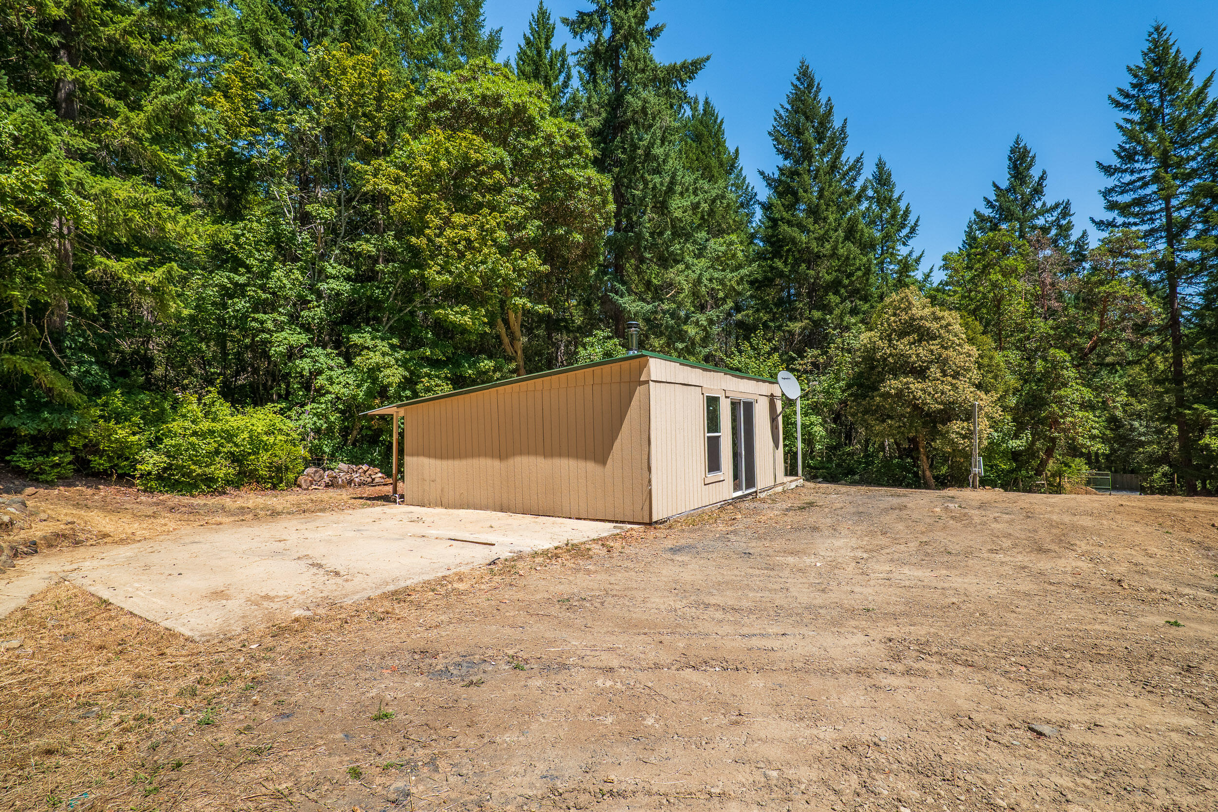 4651 Thompson Creek Road