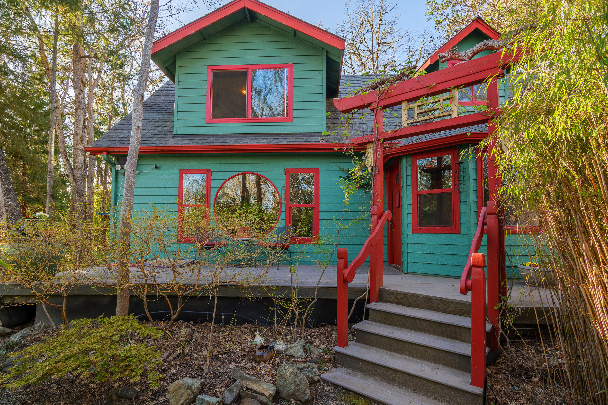 3800 Russell Road