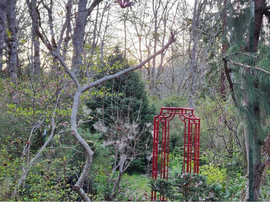 3800 Russell Road