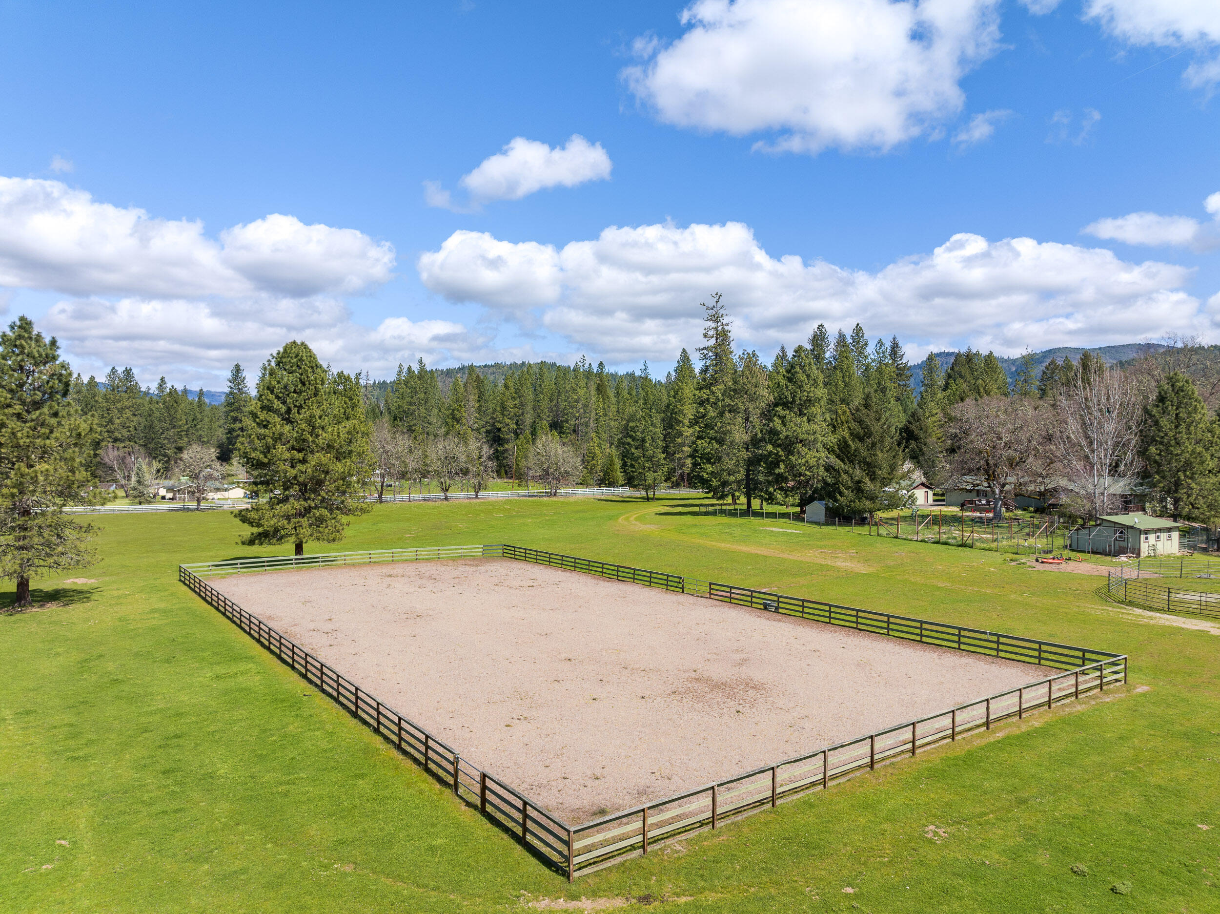 1255 Pleasant Creek Road