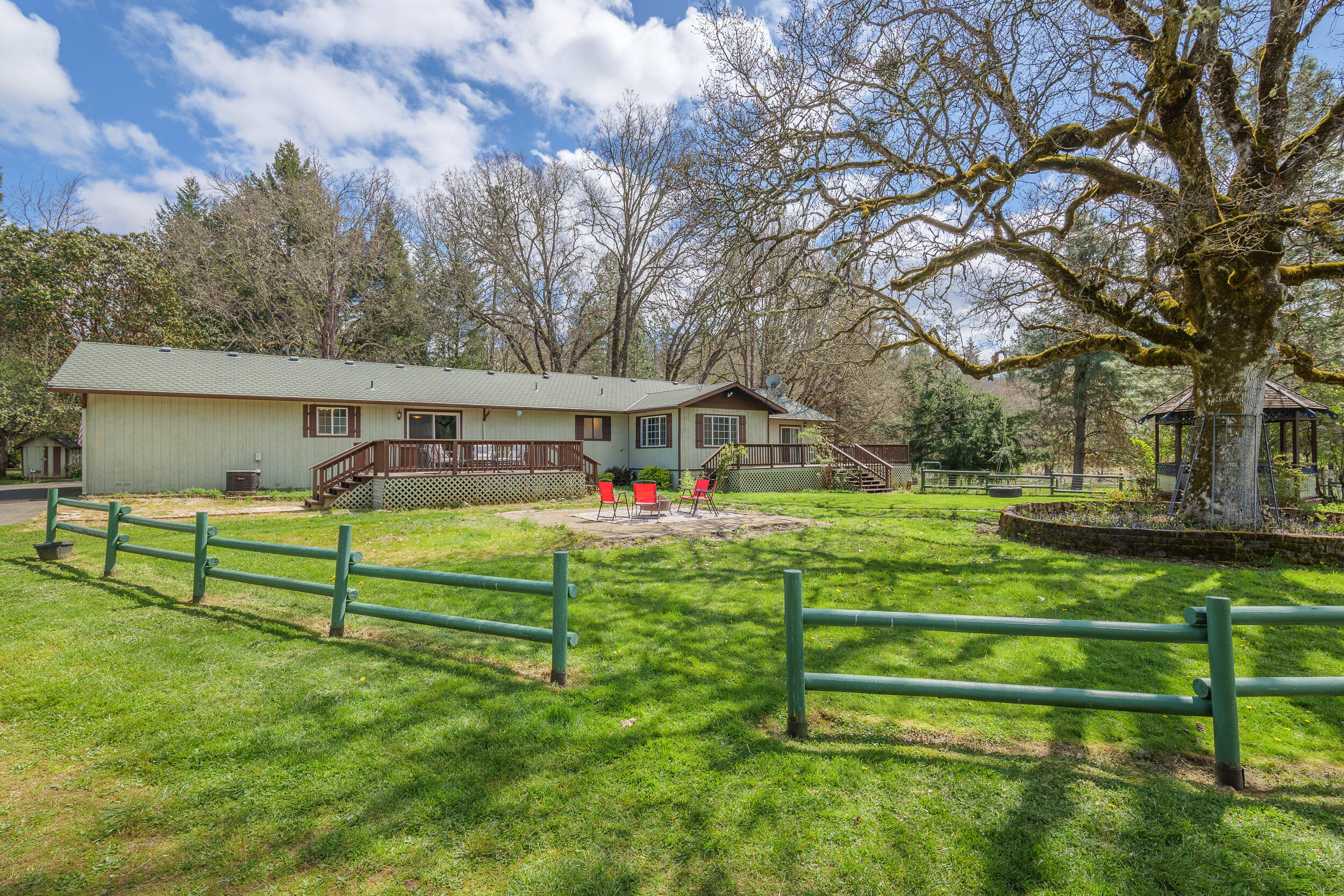 1255 Pleasant Creek Road