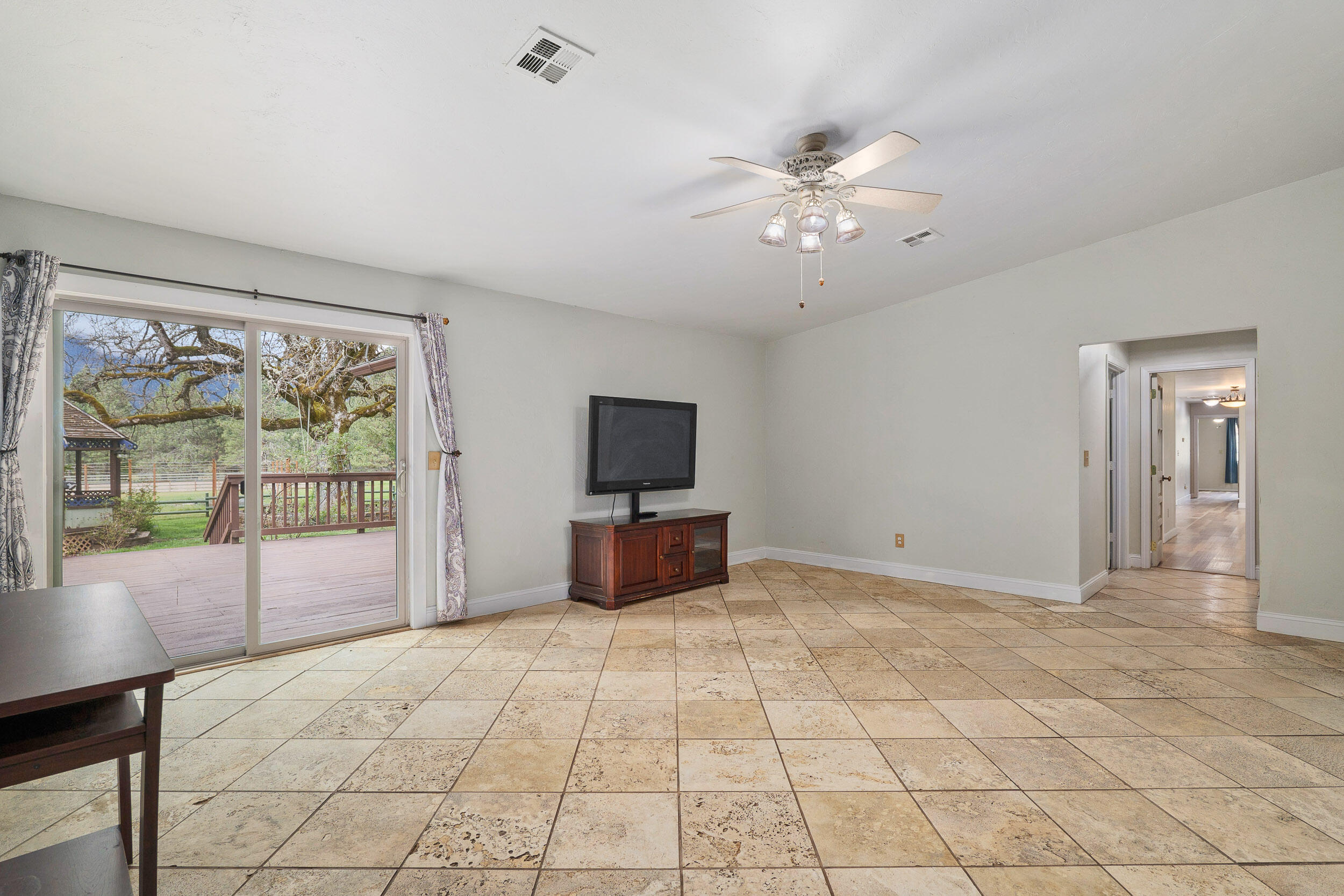 1255 Pleasant Creek Road