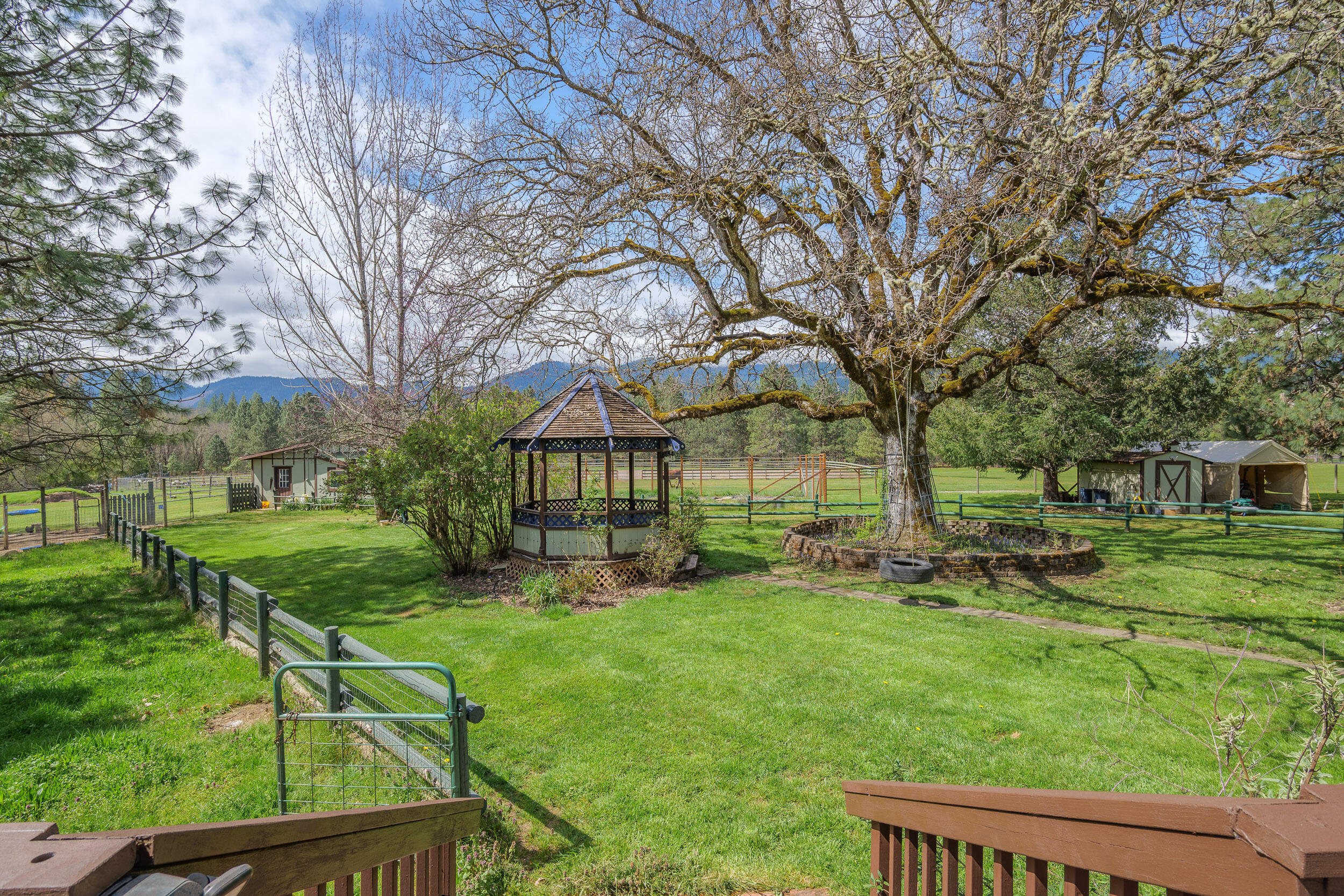1255 Pleasant Creek Road