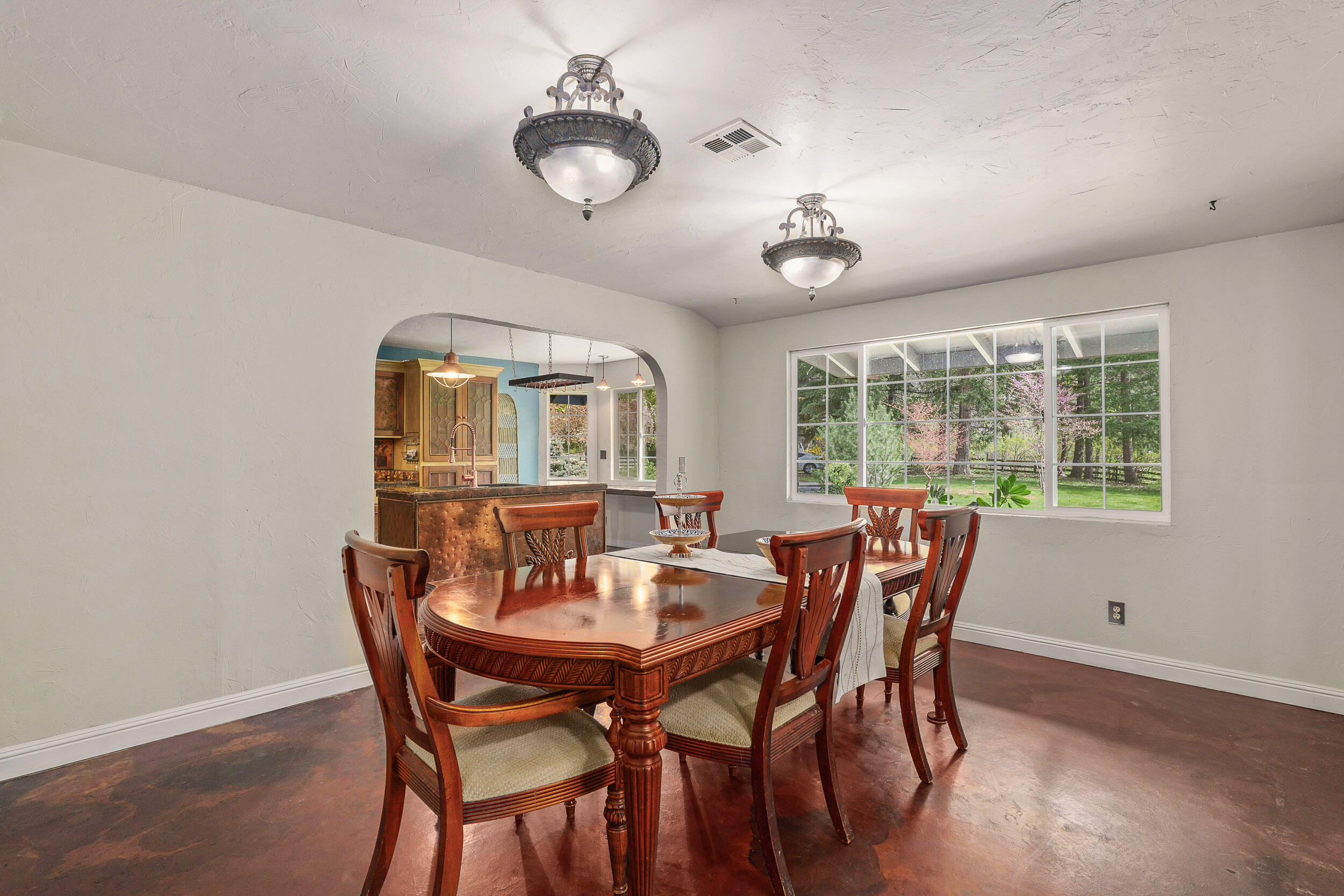 1255 Pleasant Creek Road