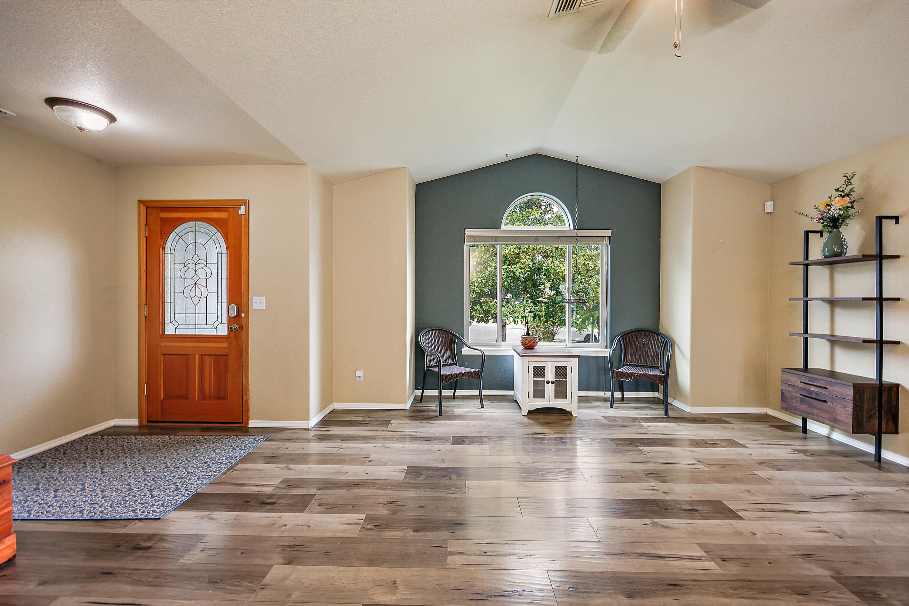 2735 SW Garden Meadow Drive