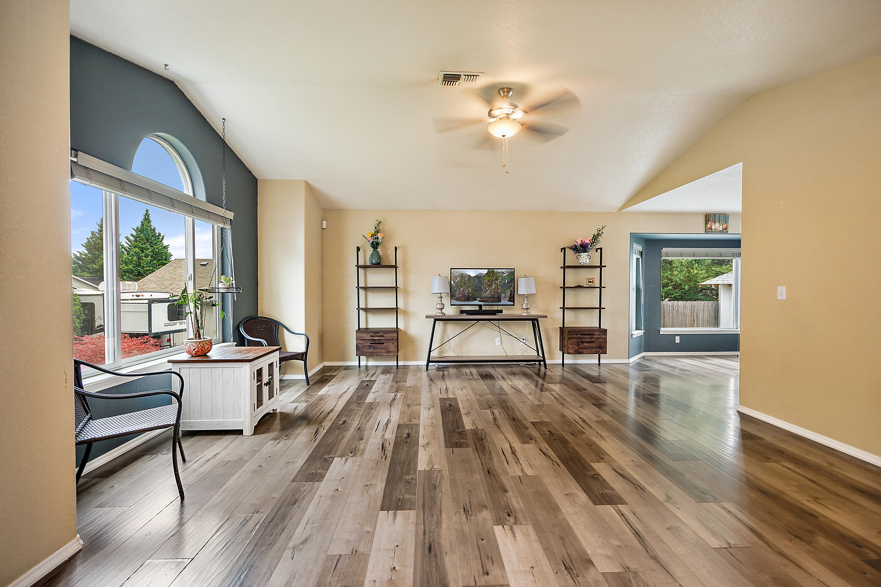 2735 SW Garden Meadow Drive