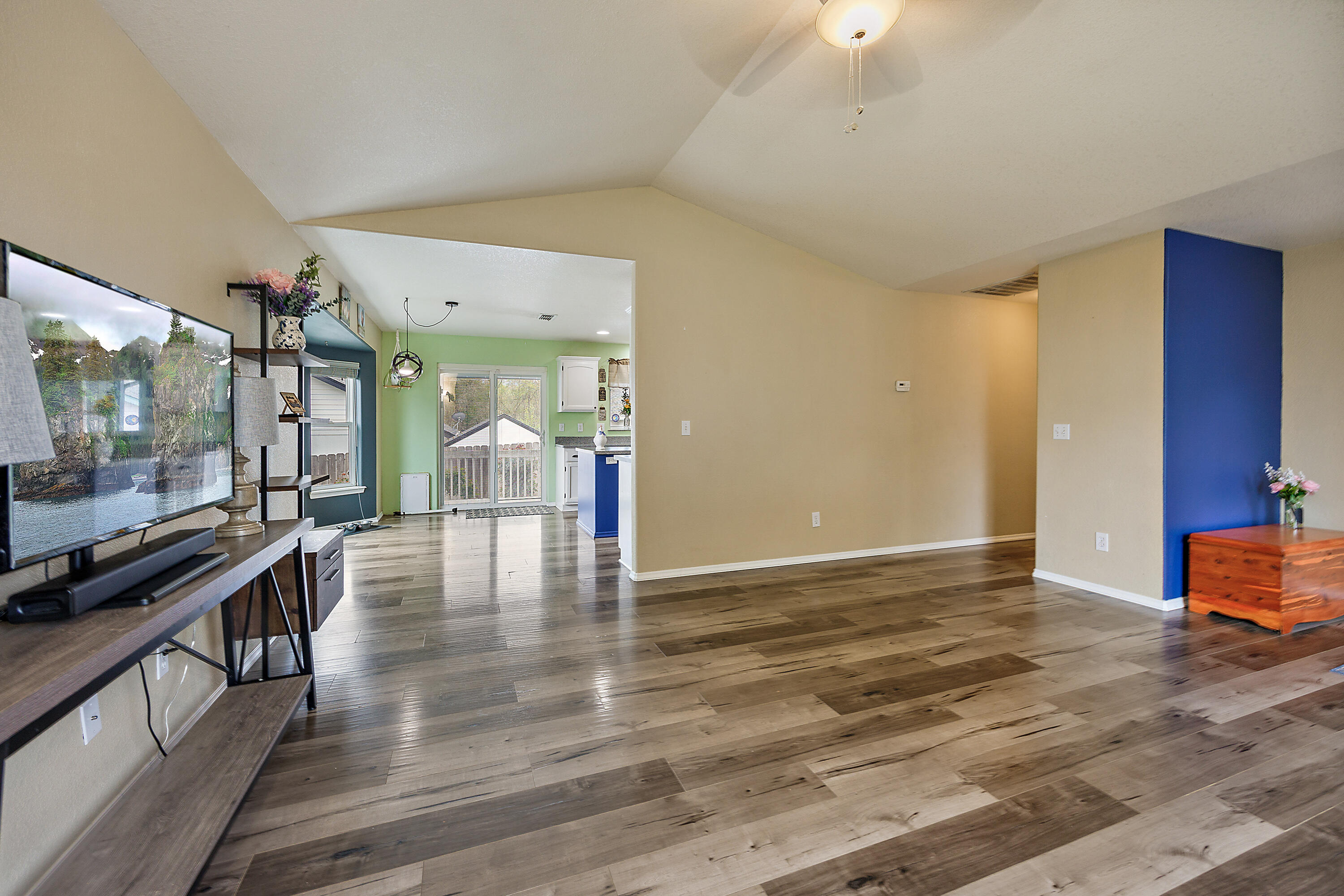 2735 SW Garden Meadow Drive