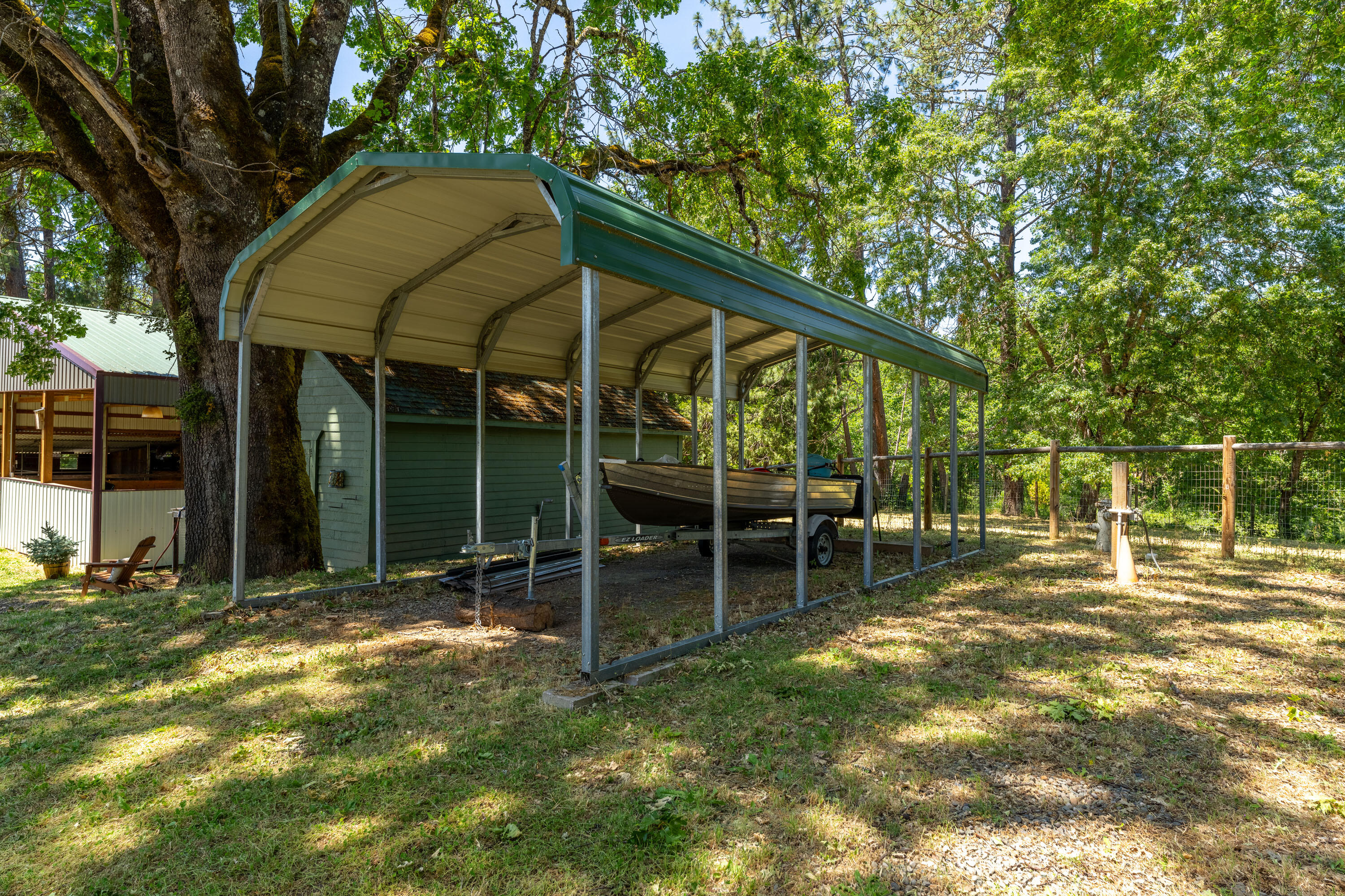 5900 Hugo Road