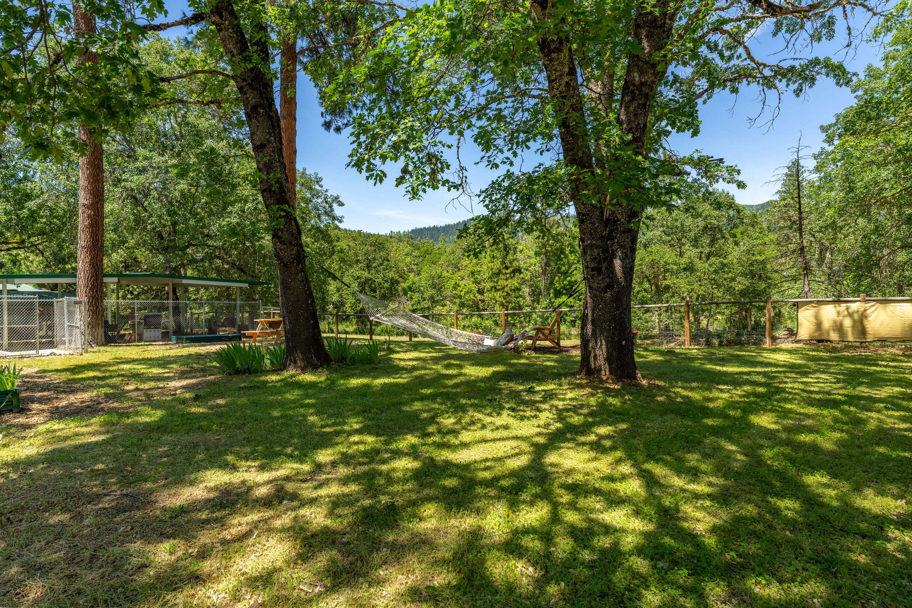 5900 Hugo Road