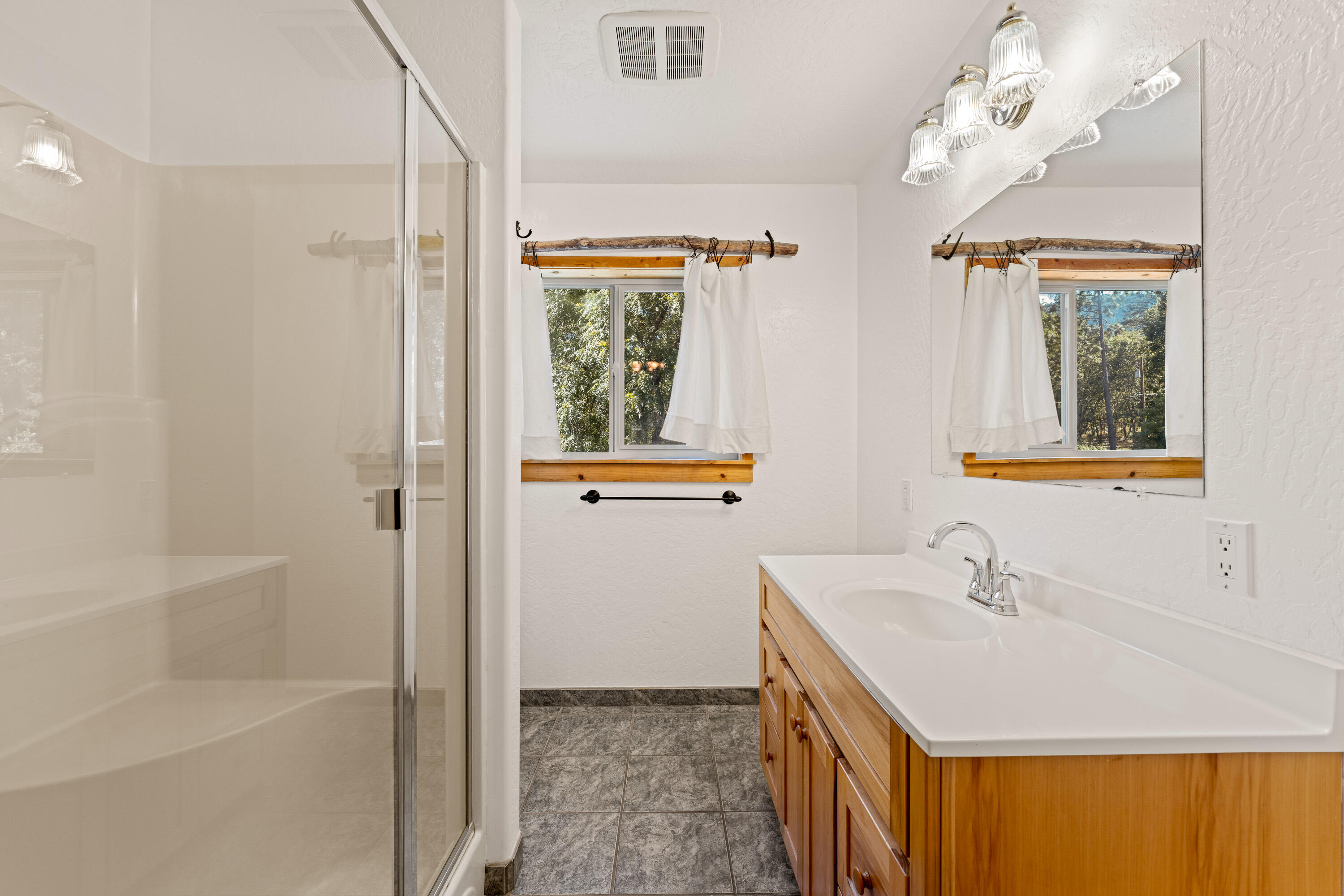 87 SE Troll View Road