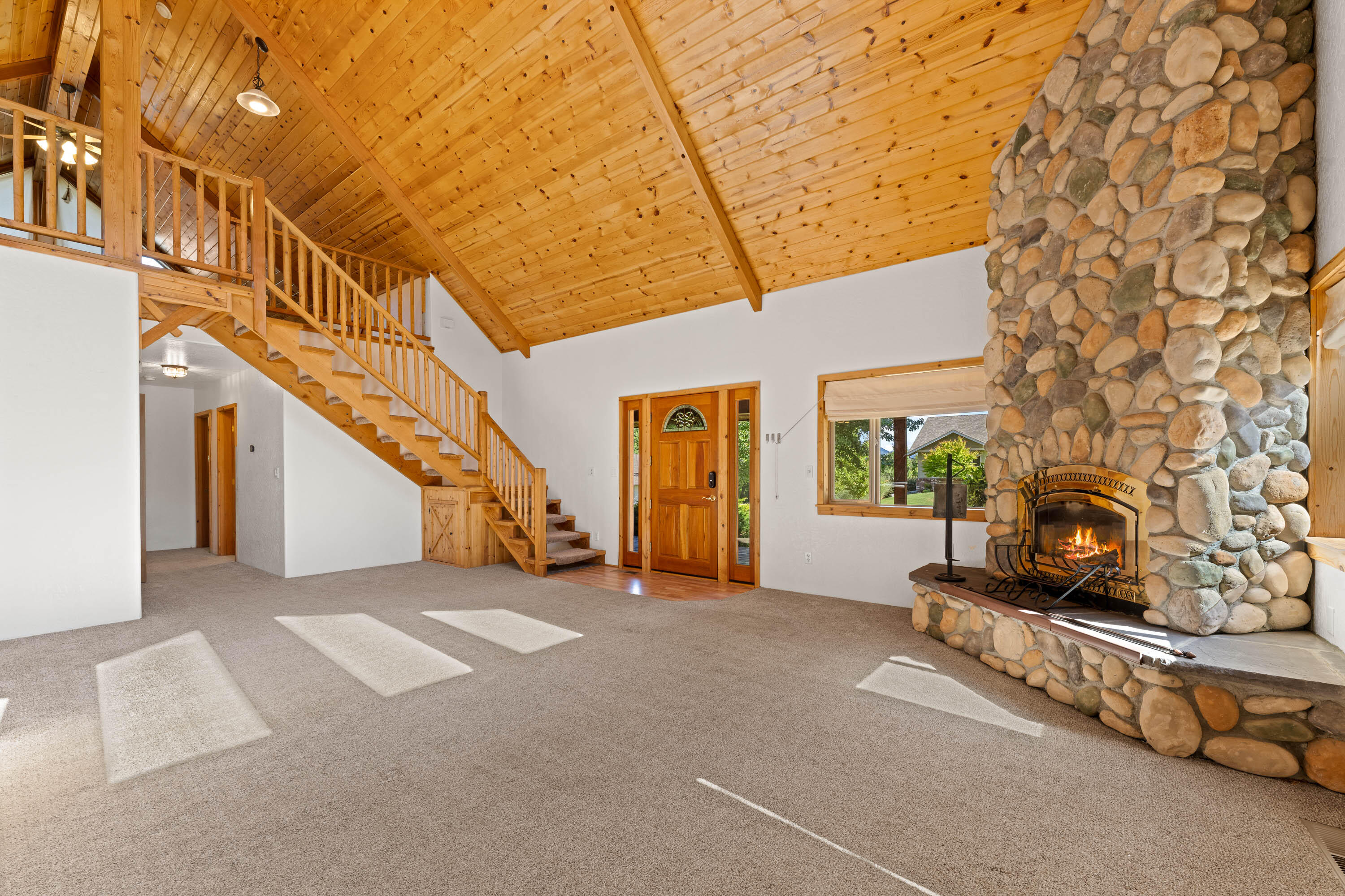 87 SE Troll View Road