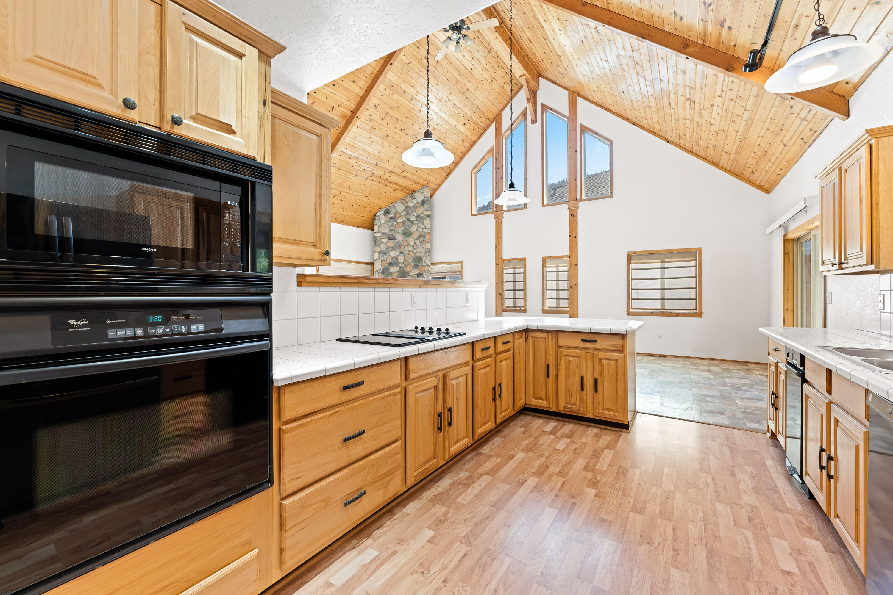 87 SE Troll View Road