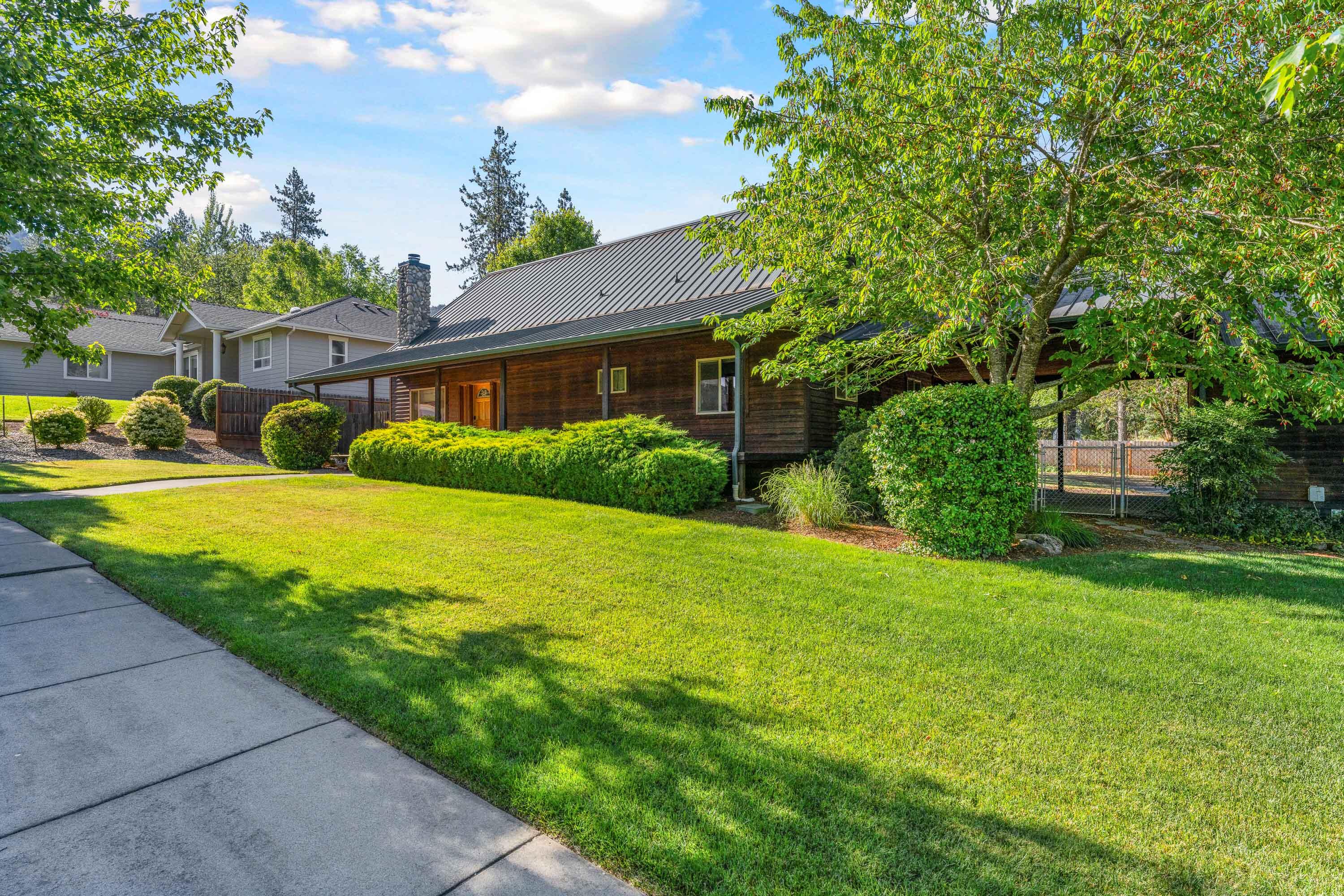 87 SE Troll View Road