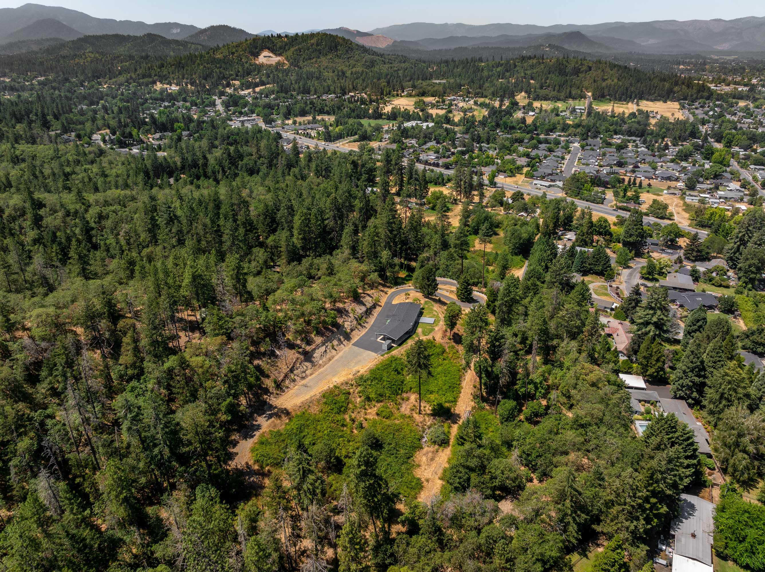 2135 Williams Highway