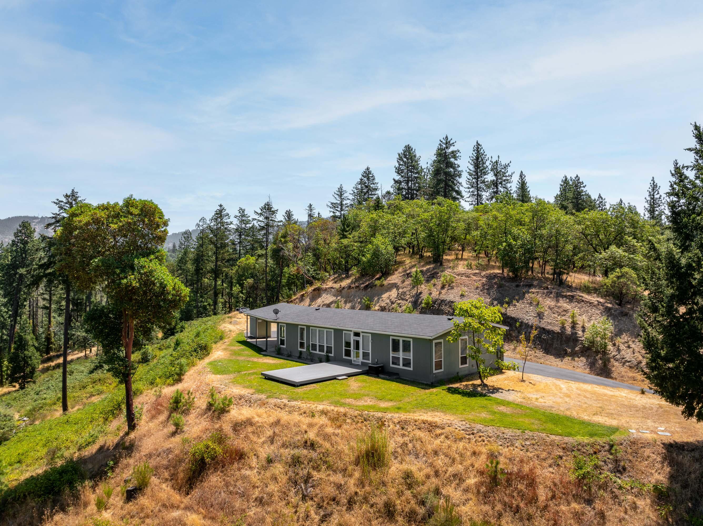 2135 Williams Highway