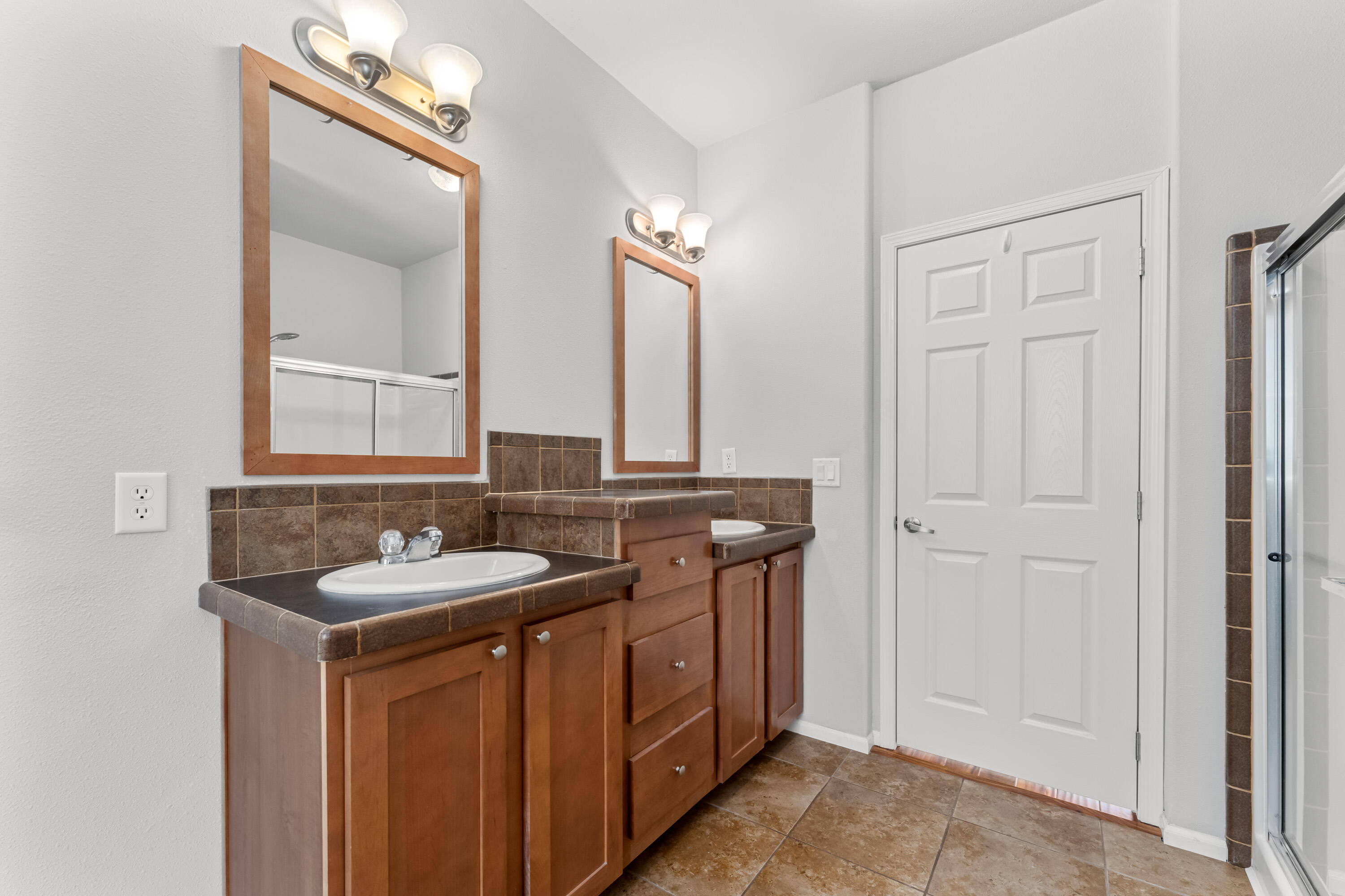 2135 Williams Highway