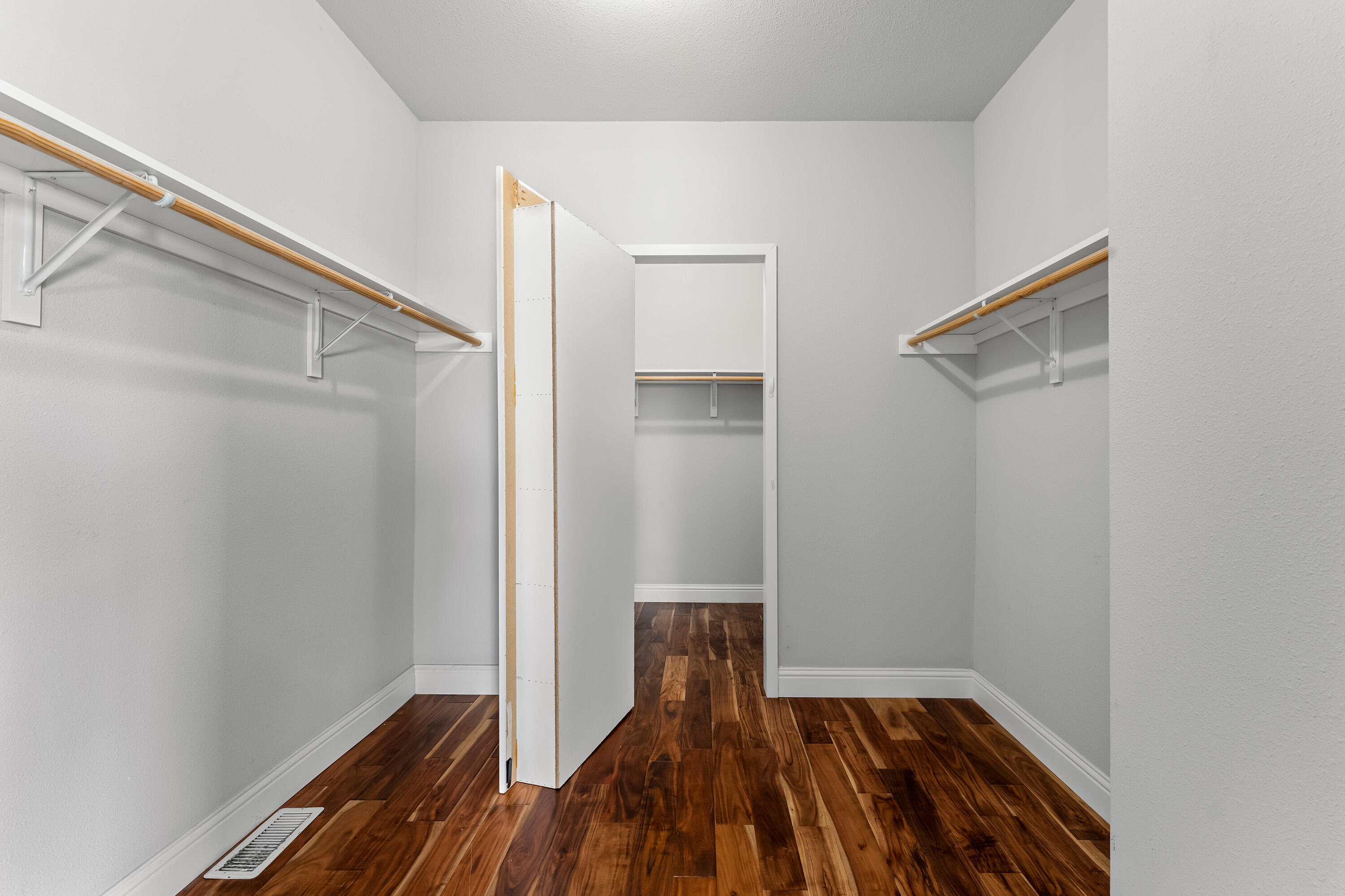 2135 Williams Highway