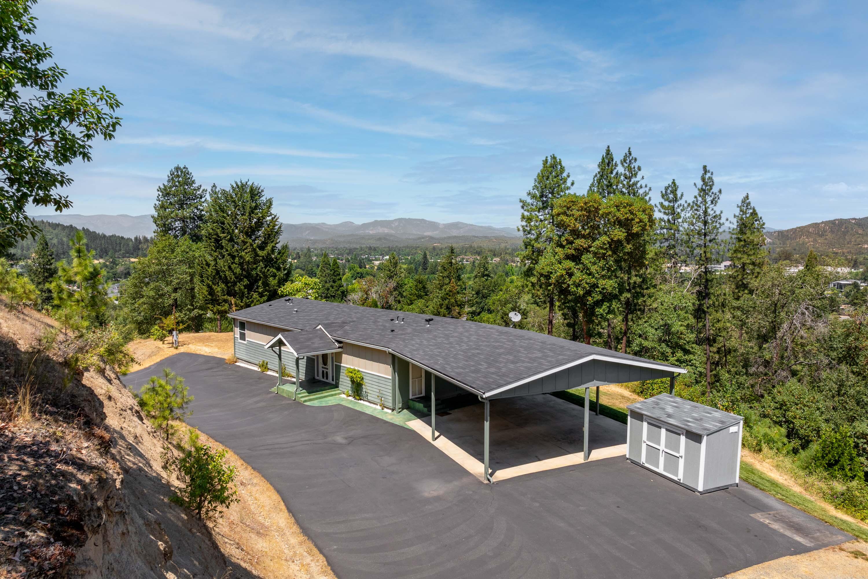 2135 Williams Highway