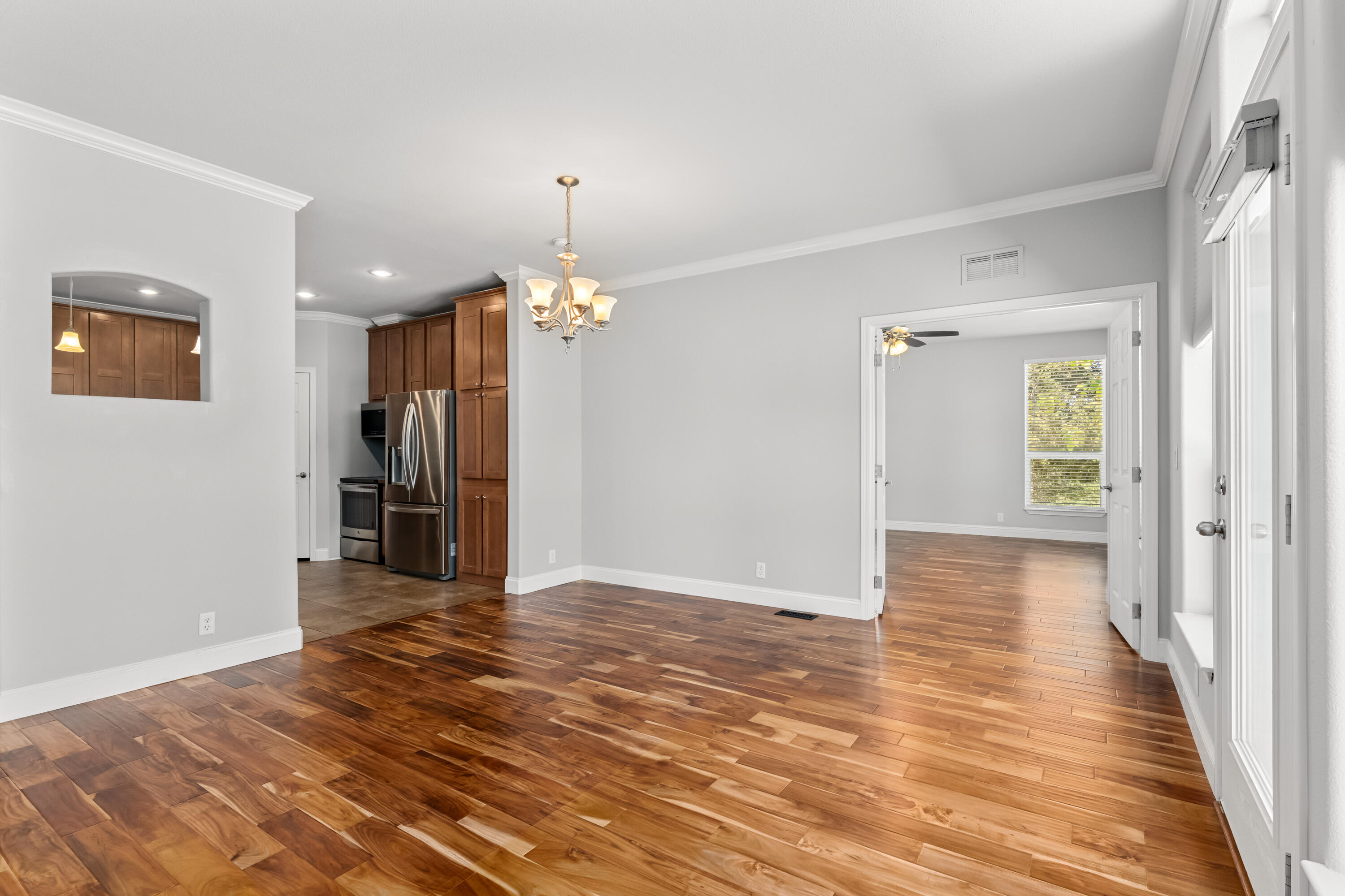 2135 Williams Highway