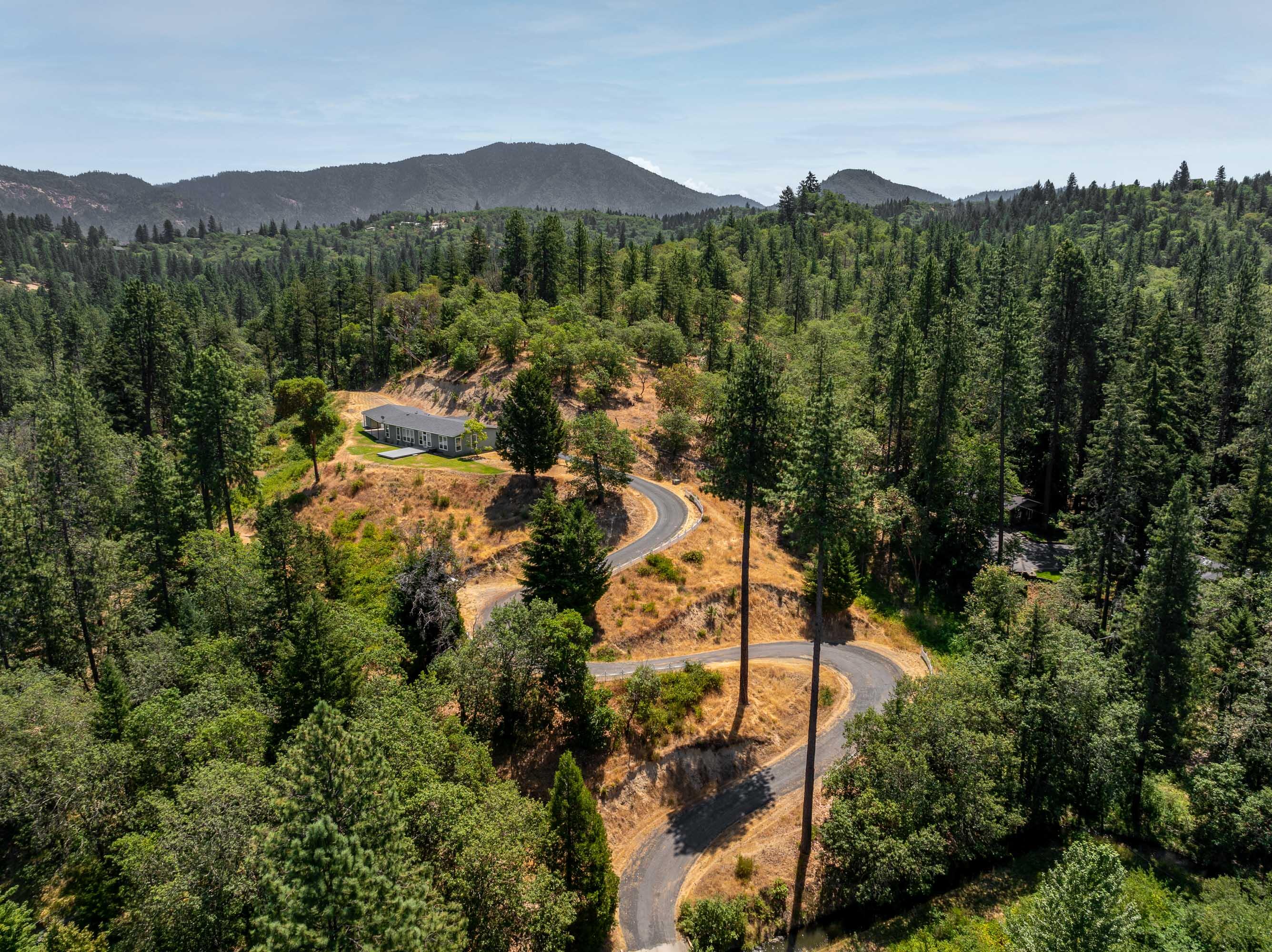 2135 Williams Highway