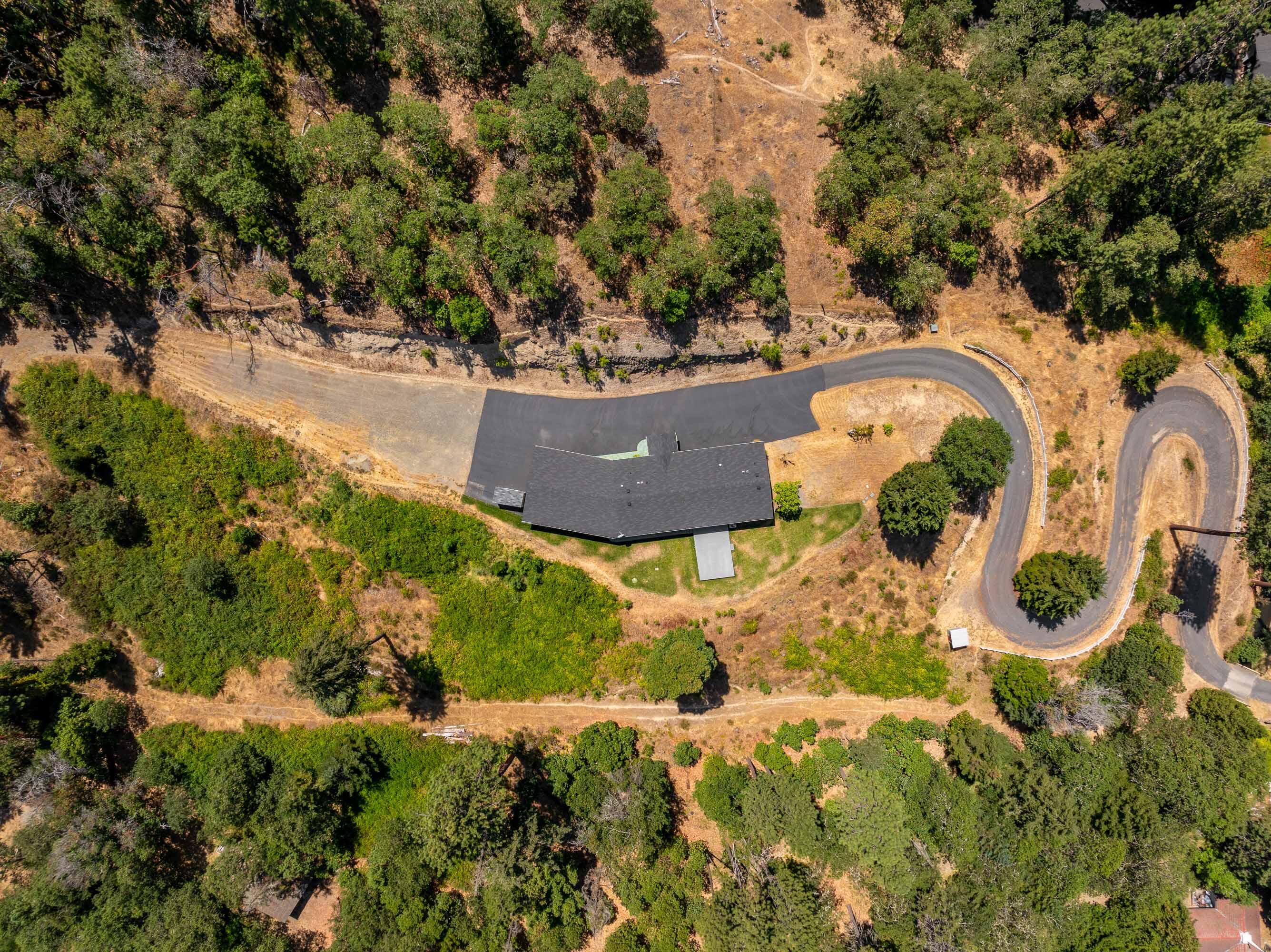 2135 Williams Highway